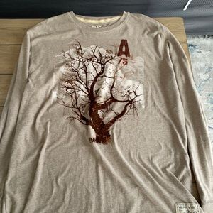 Men’s long sleeve shirt